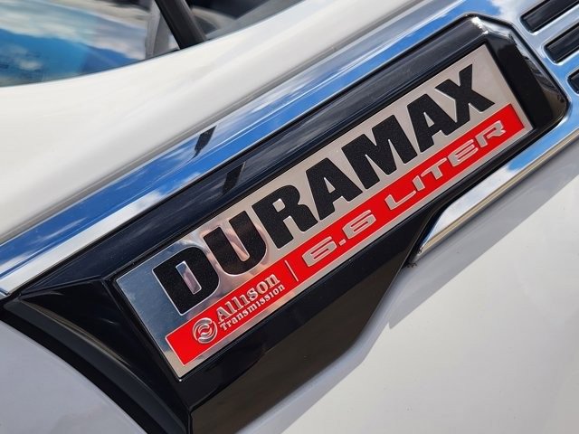 Used 2024 GMC Sierra 2500 Denali w/ Denali Reserve Package image 11