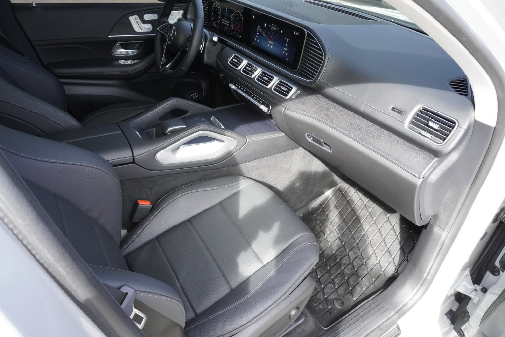 Used 2025 Mercedes-Benz GLE 450 4MATIC Coupe image 22