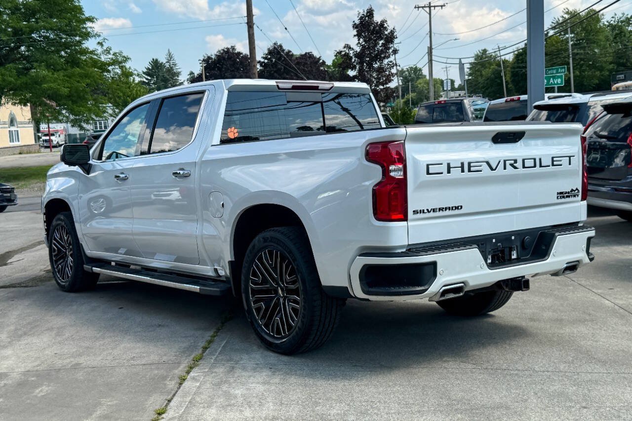 Used 2022 Chevrolet Silverado 1500 High Country w/ LPO, Dark Essentials Package AWD/4WD image 5
