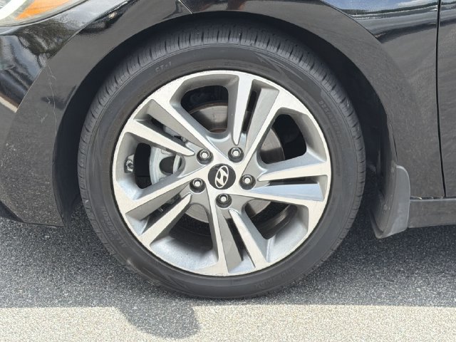 Used 2018 Hyundai Elantra Limited w/ Limited Ultimate Package 02 FWD image 13