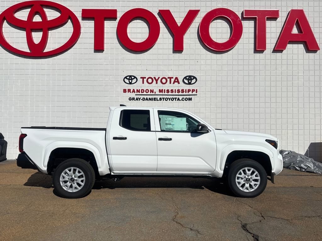 New 2026 Toyota Tacoma SR image 4