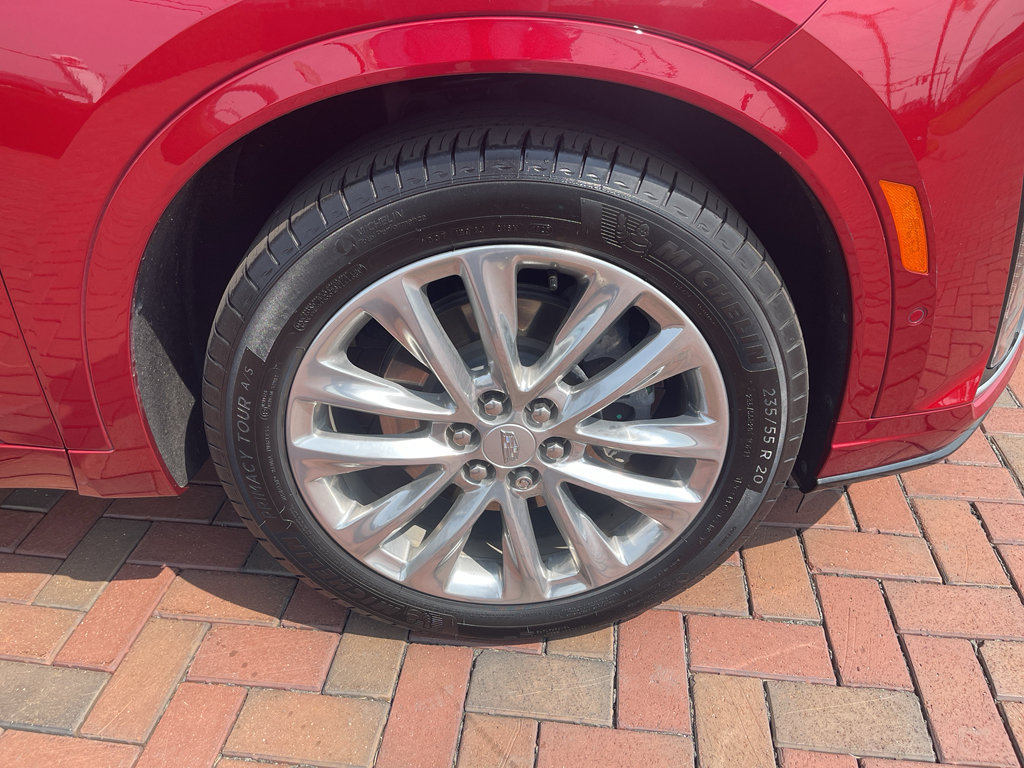 Used 2023 Cadillac XT6 Premium Luxury w/ Platinum Package AWD/4WD image 6