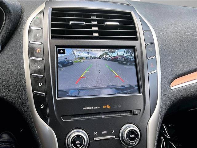 Used 2017 Lincoln MKC Select w/ Select Plus Package FWD image 23