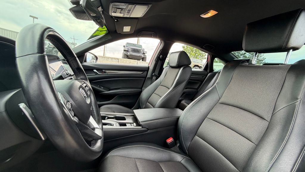 Used 2020 Honda Accord Sport image 34