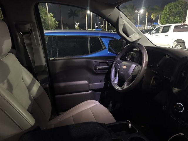 Used 2024 Chevrolet Silverado 1500 Custom image 4