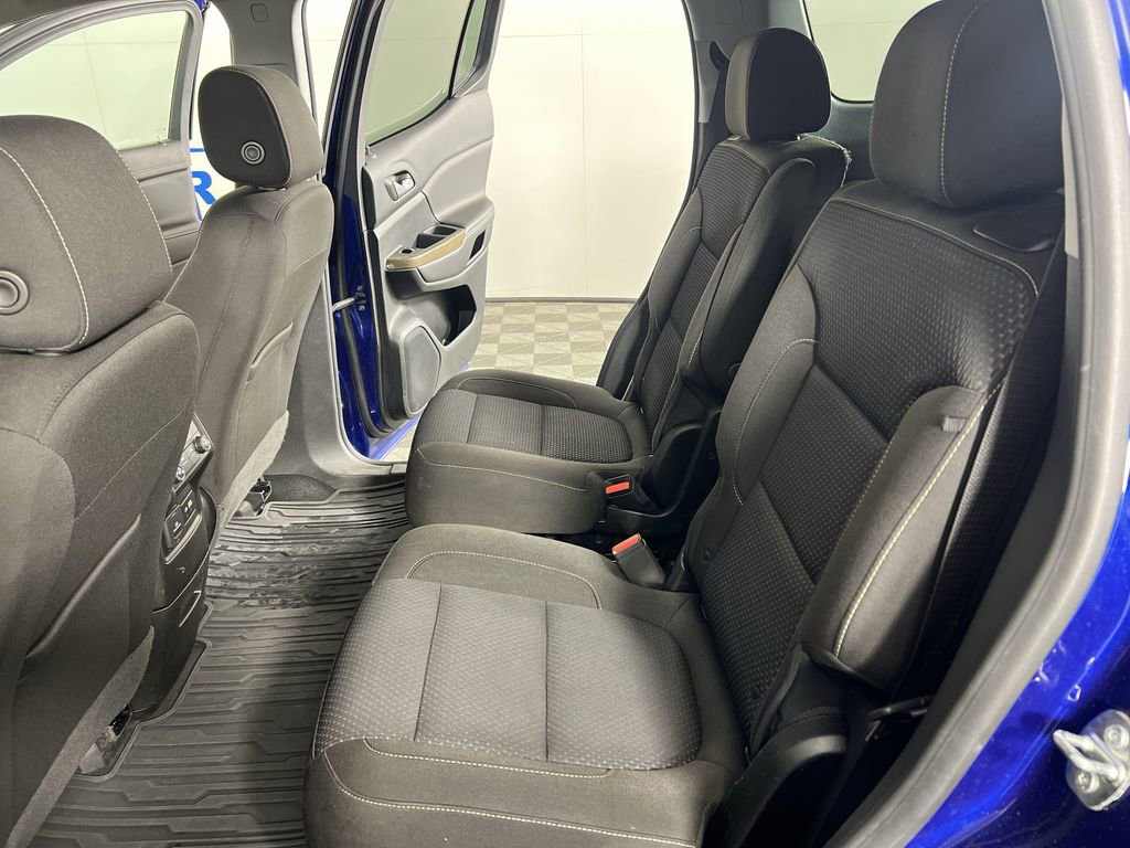 Certified 2023 GMC Acadia SLE w/ Driver Convenience Package image 24