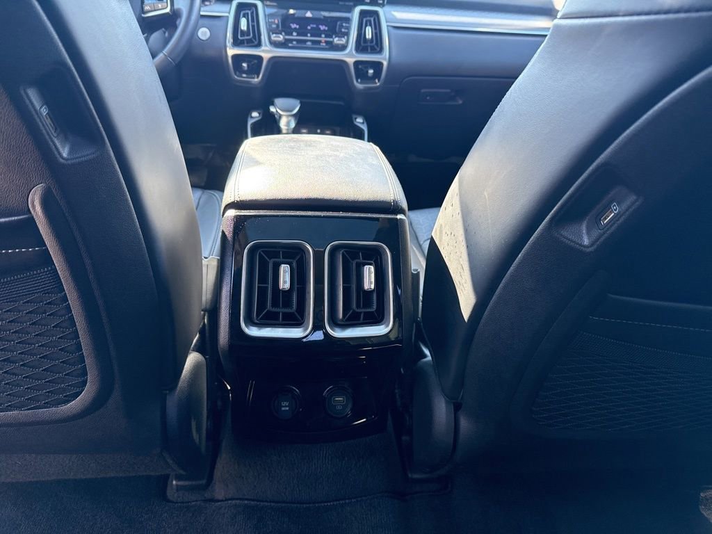 Used 2022 Kia Sorento SX image 21