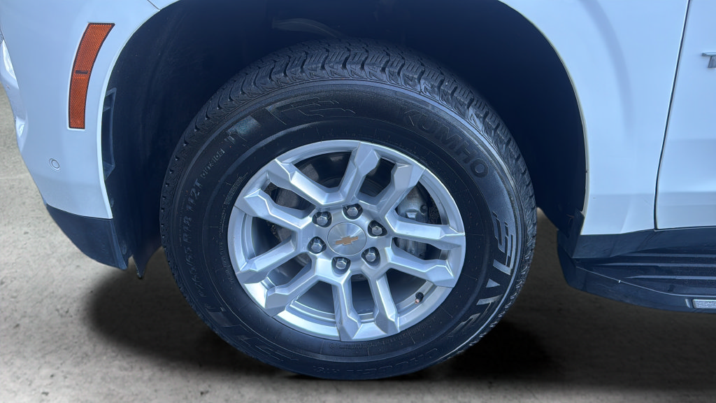 Certified 2025 Chevrolet Tahoe LT AWD/4WD image 25