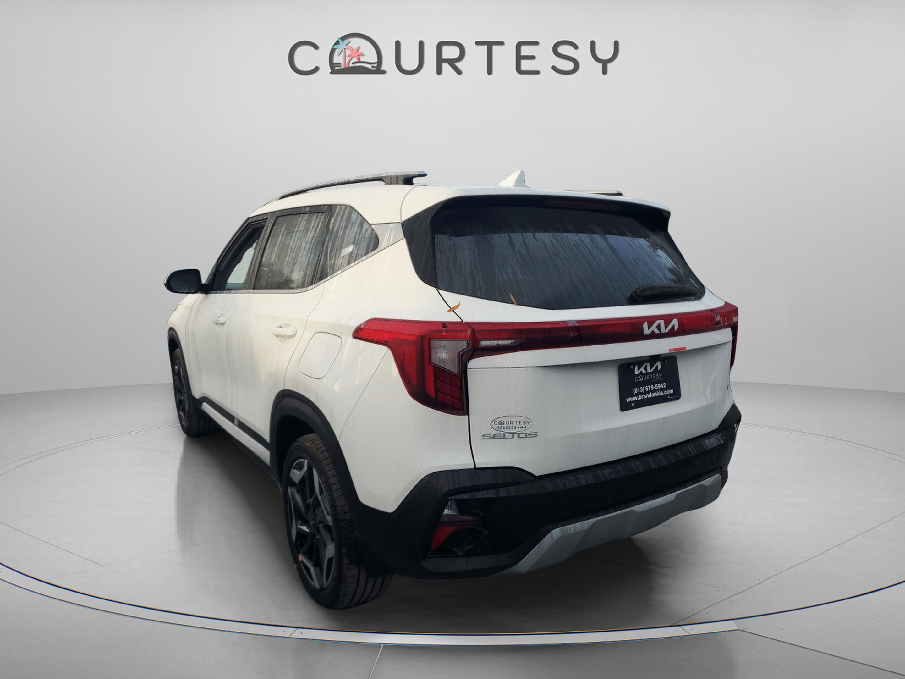 New 2026 Kia Seltos SX image 3