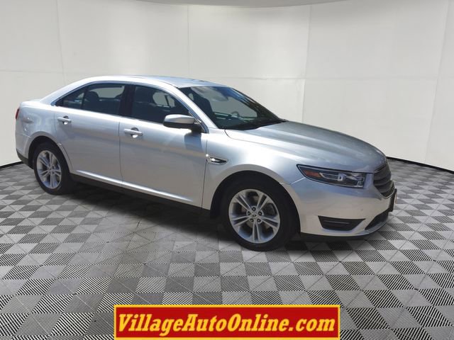 Used 2016 Ford Taurus SEL w/ Equipment Group 201A AWD/4WD image 5
