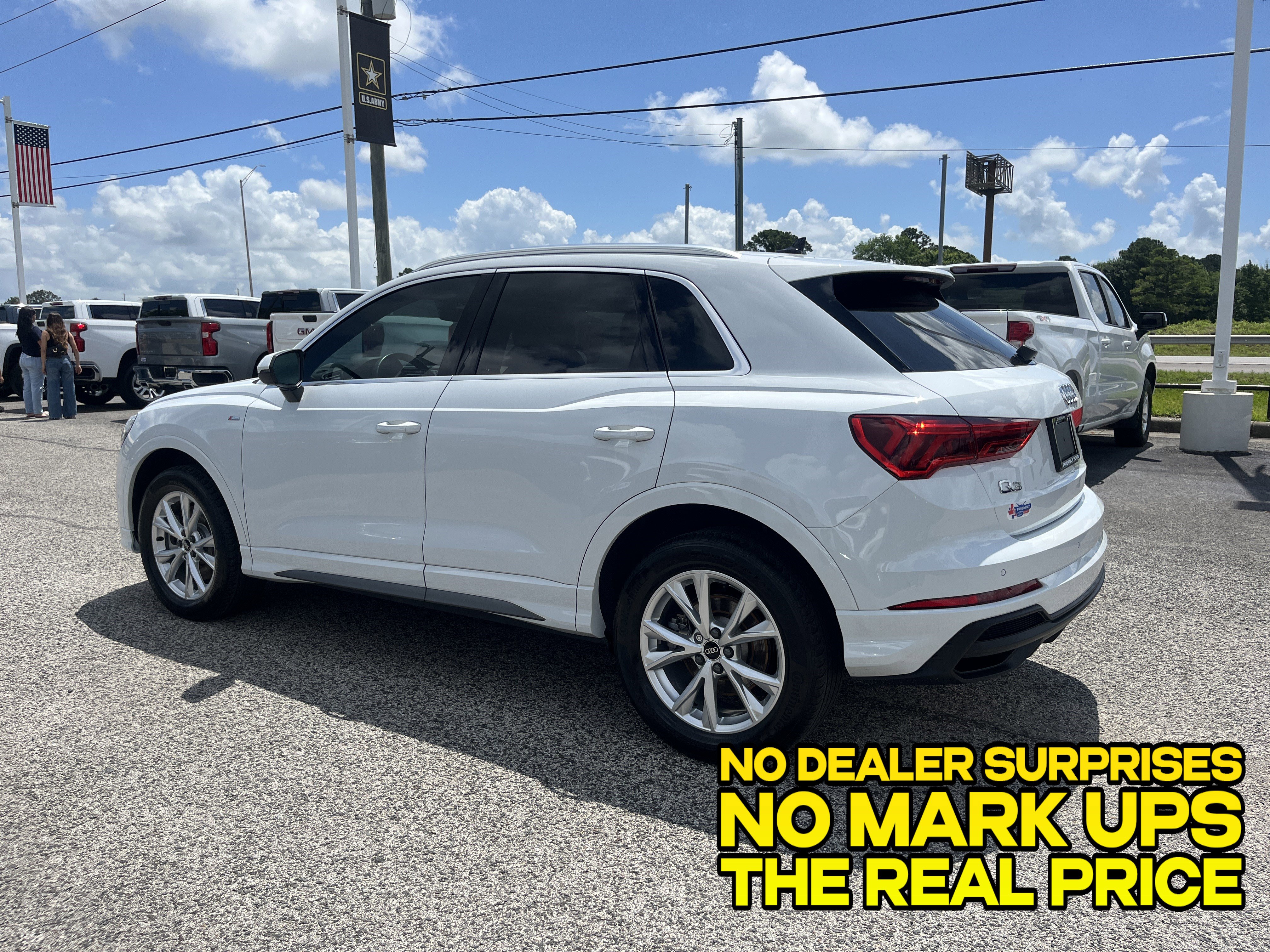Used 2023 Audi Q3 2.0T Premium Plus AWD/4WD image 6
