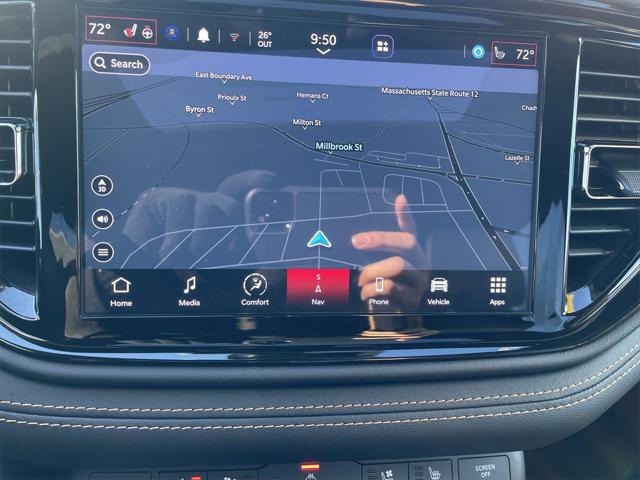 Certified 2025 Dodge Durango R/T image 19