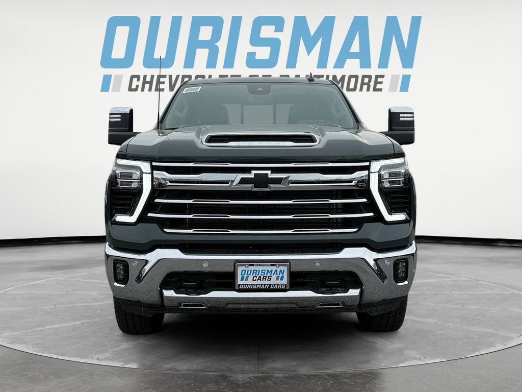 New 2026 Chevrolet Silverado 2500 LTZ w/ LTZ Premium Package AWD/4WD image 8