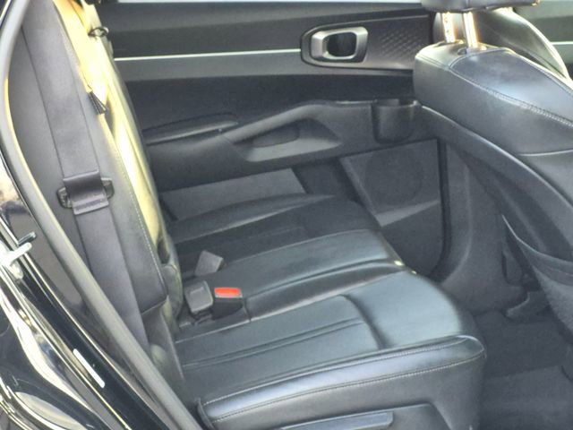 Used 2025 Kia Sorento S w/ Panoramic Sunroof Package image 22