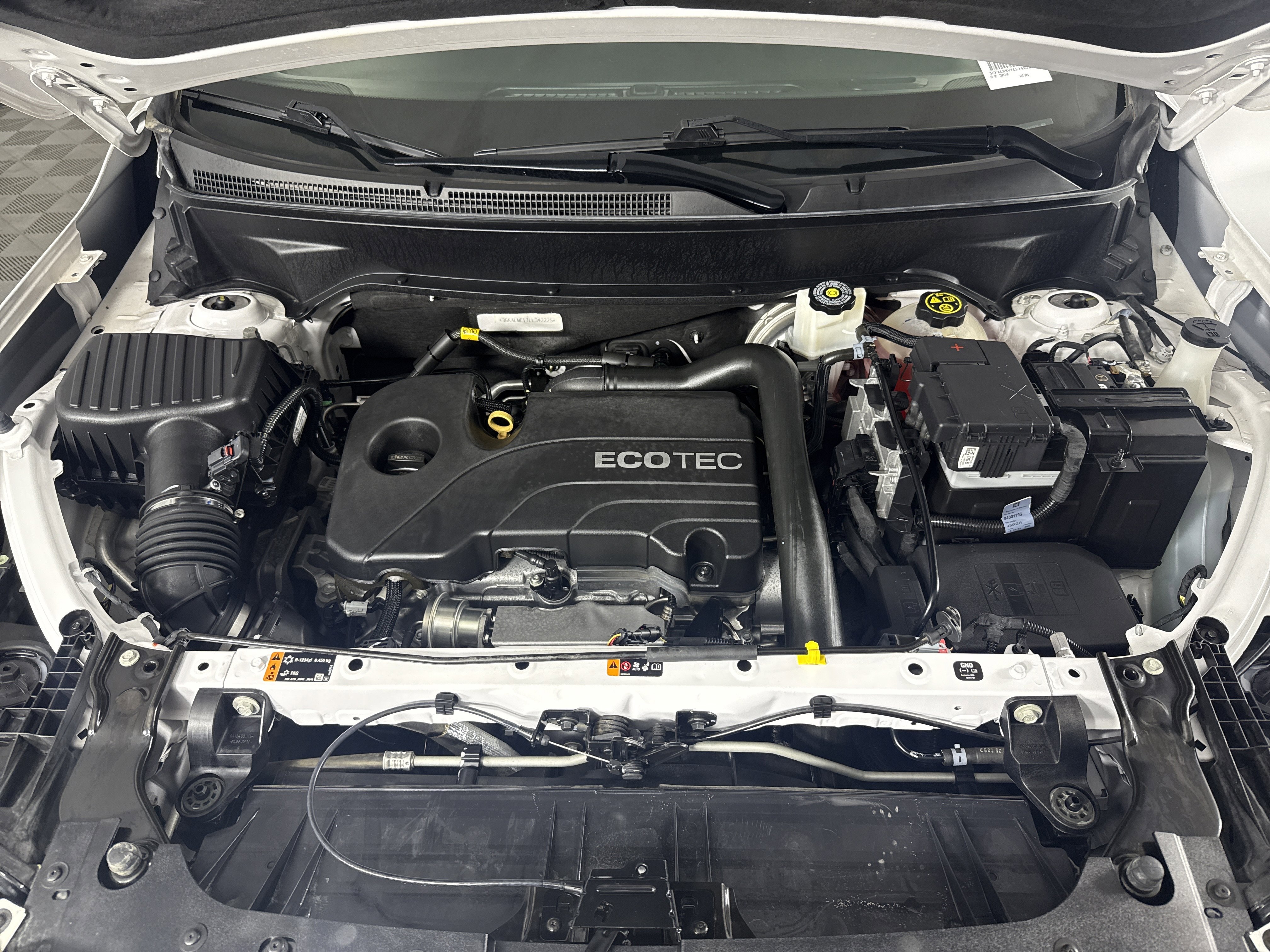 Used 2020 GMC Terrain SLE w/ Driver Convenience Package image 14