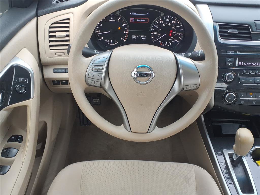 Used 2014 Nissan Altima 2.5 FWD image 4
