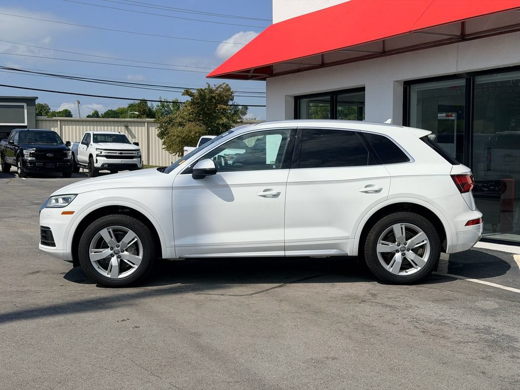 Used 2019 Audi Q5 2.0T Premium Plus w/ Premium Plus Package AWD/4WD image 3