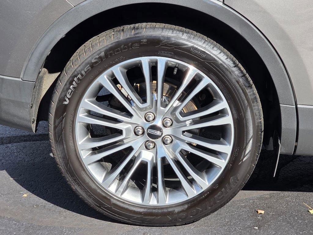 Used 2016 Lincoln MKX Reserve w/ Climate Package image 11