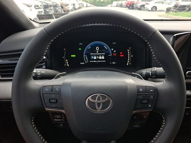 Used 2026 Toyota Camry SE FWD image 18