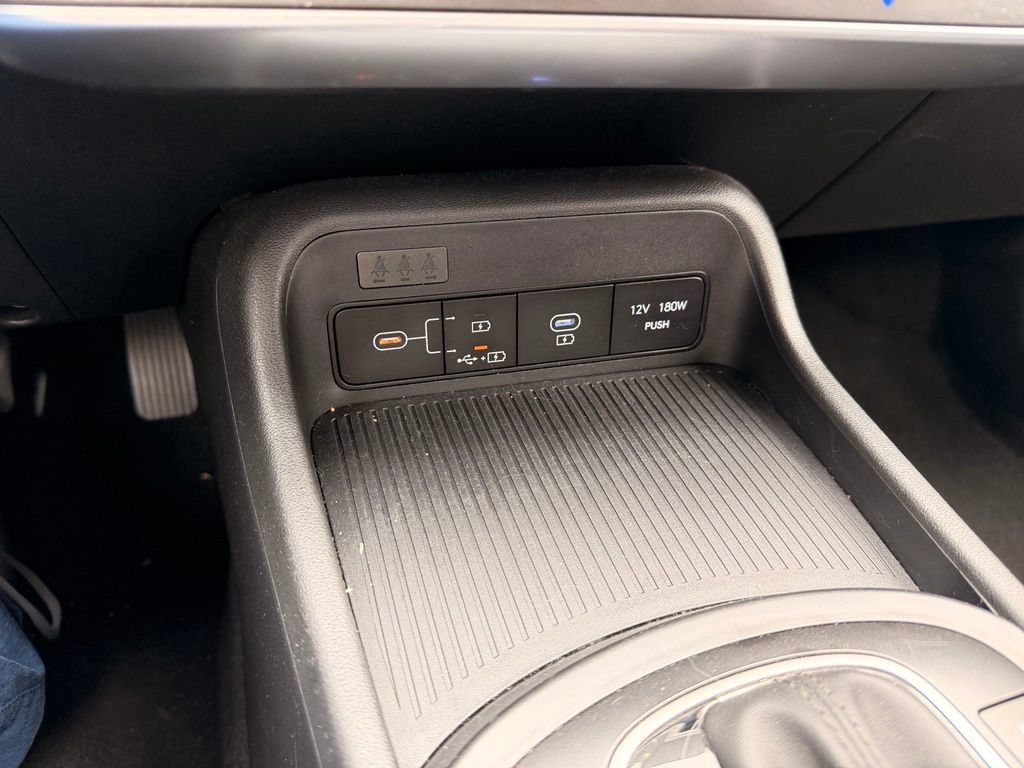Used 2025 Hyundai Kona SEL AWD/4WD image 23
