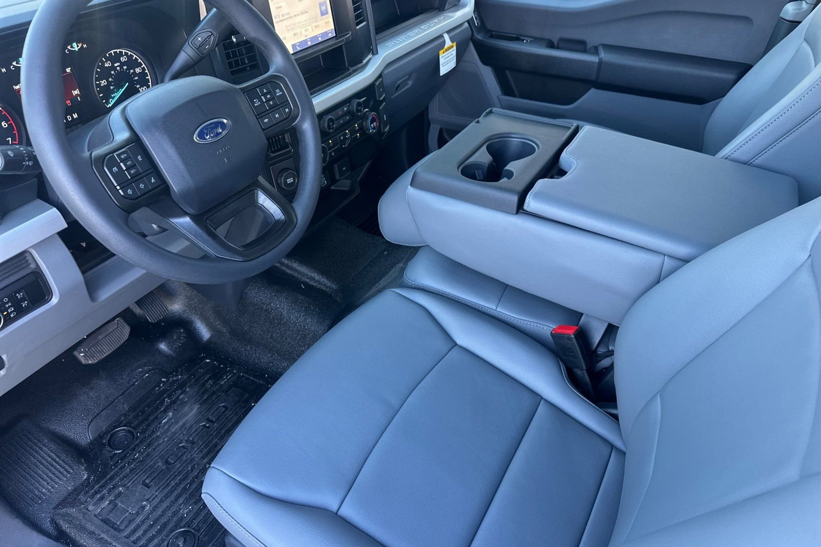 New 2026 Ford F250 XL w/ XL Chrome Package image 10