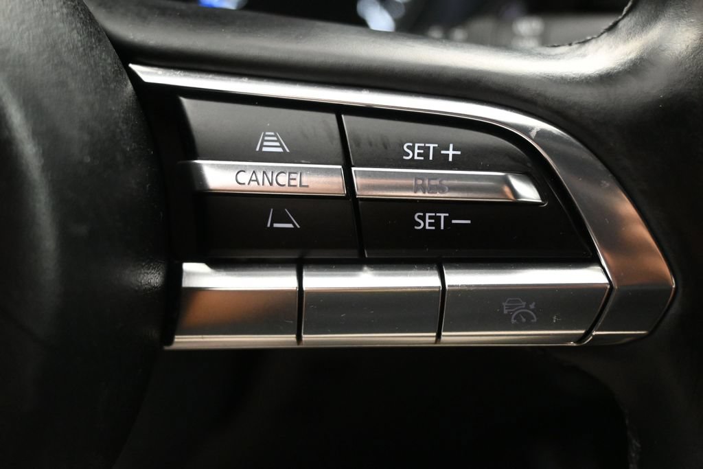 Used 2023 MAZDA MAZDA3 s FWD image 18