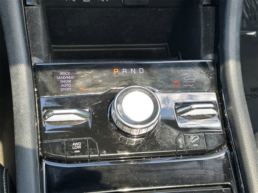 Used 2021 Jeep Grand Cherokee L Overland image 28