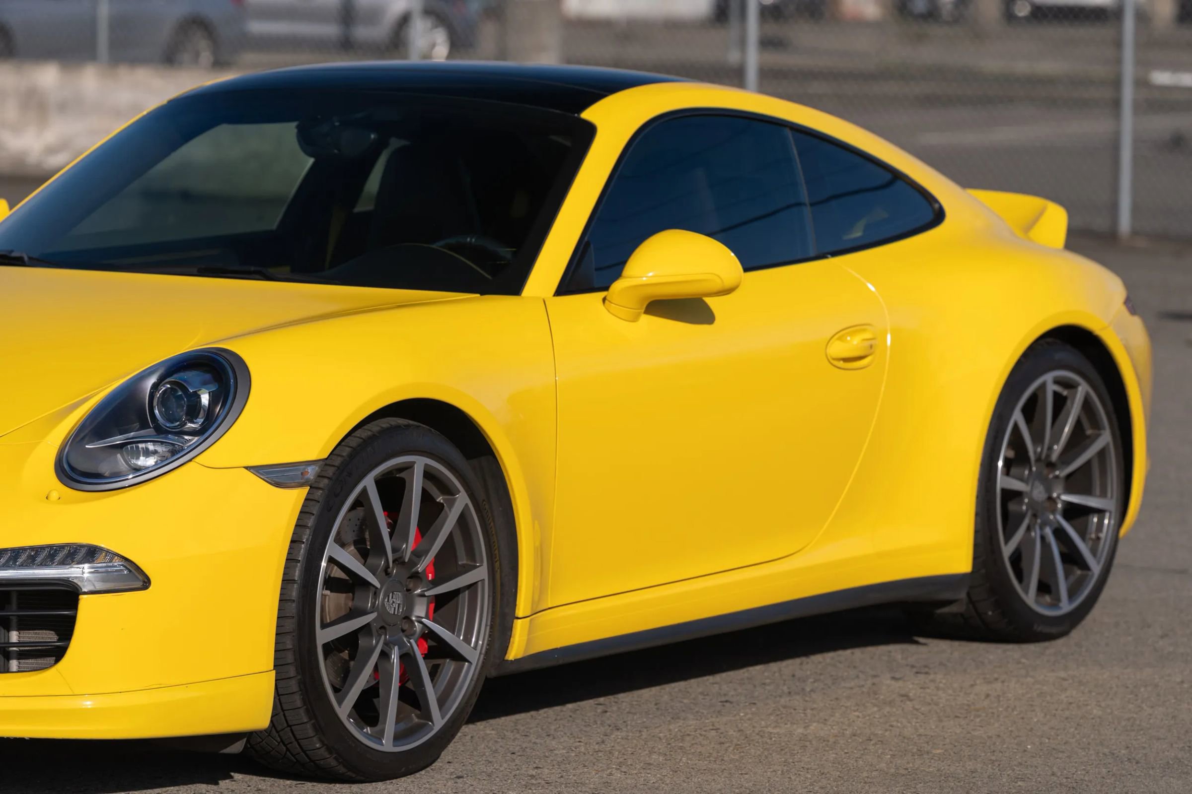 Used 2014 Porsche 911 Carrera 4S image 21