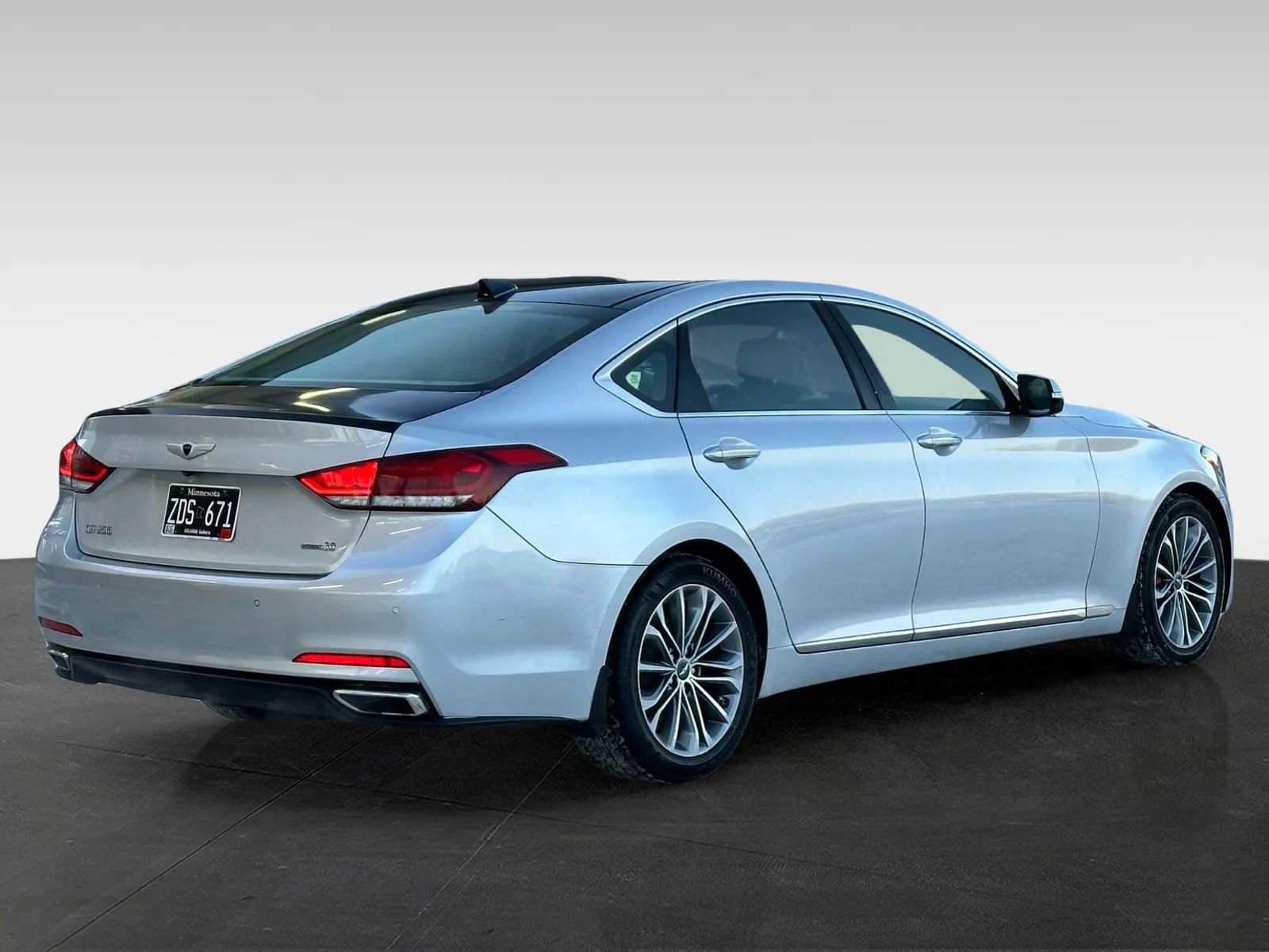 Used 2015 Hyundai Genesis 3.8 w/ Option Group 04 image 7