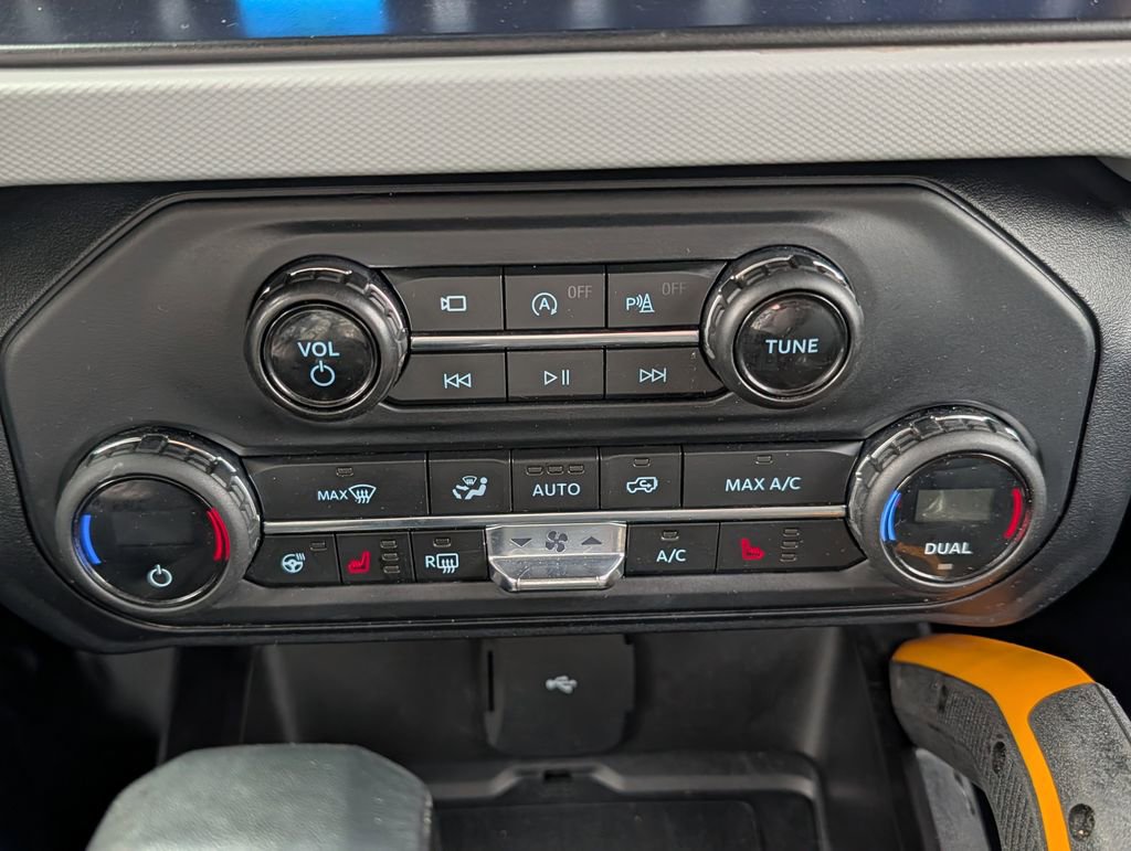 Used 2021 Ford Bronco Badlands AWD/4WD image 25