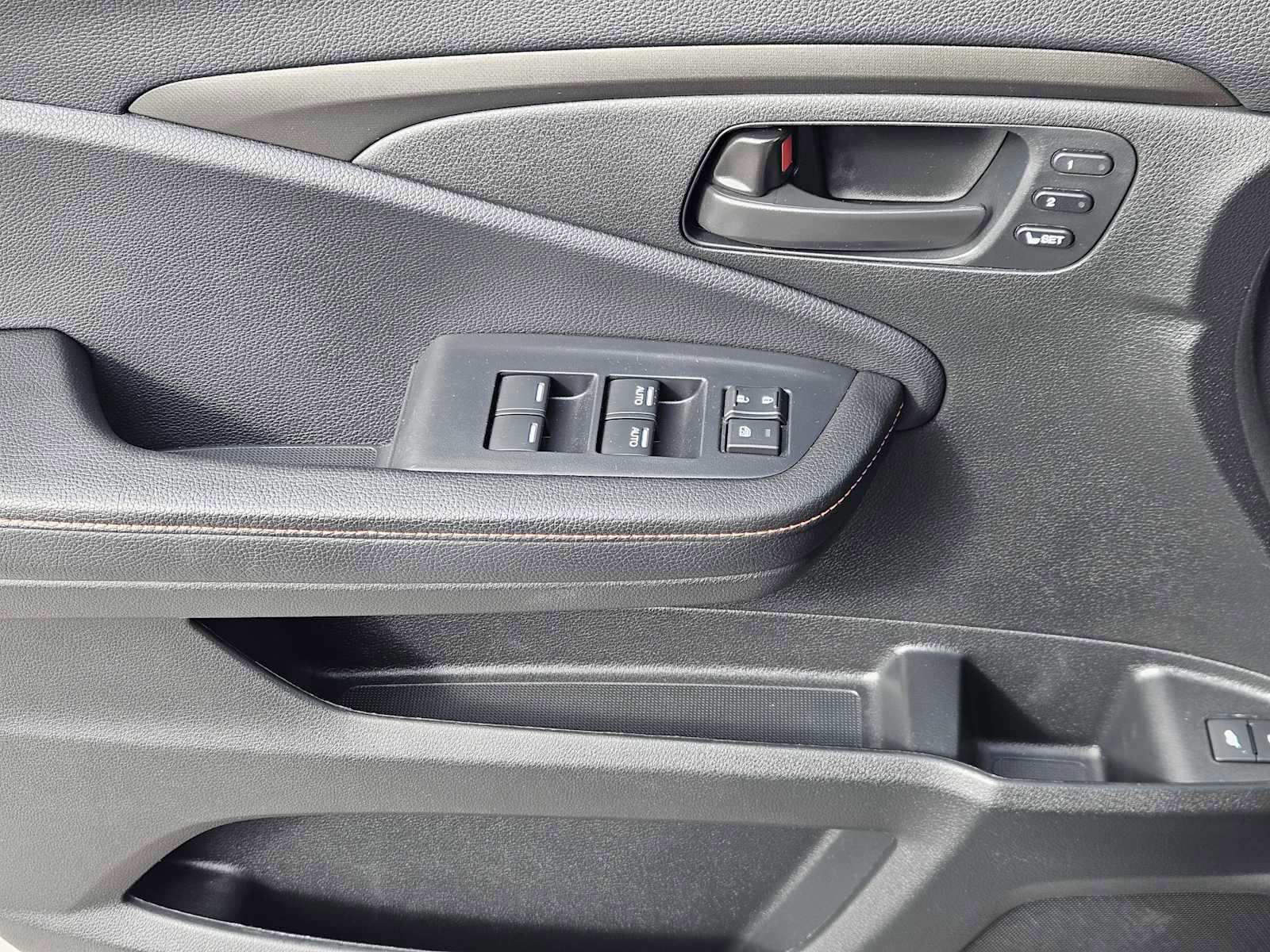 Used 2024 Honda Passport TrailSport image 23