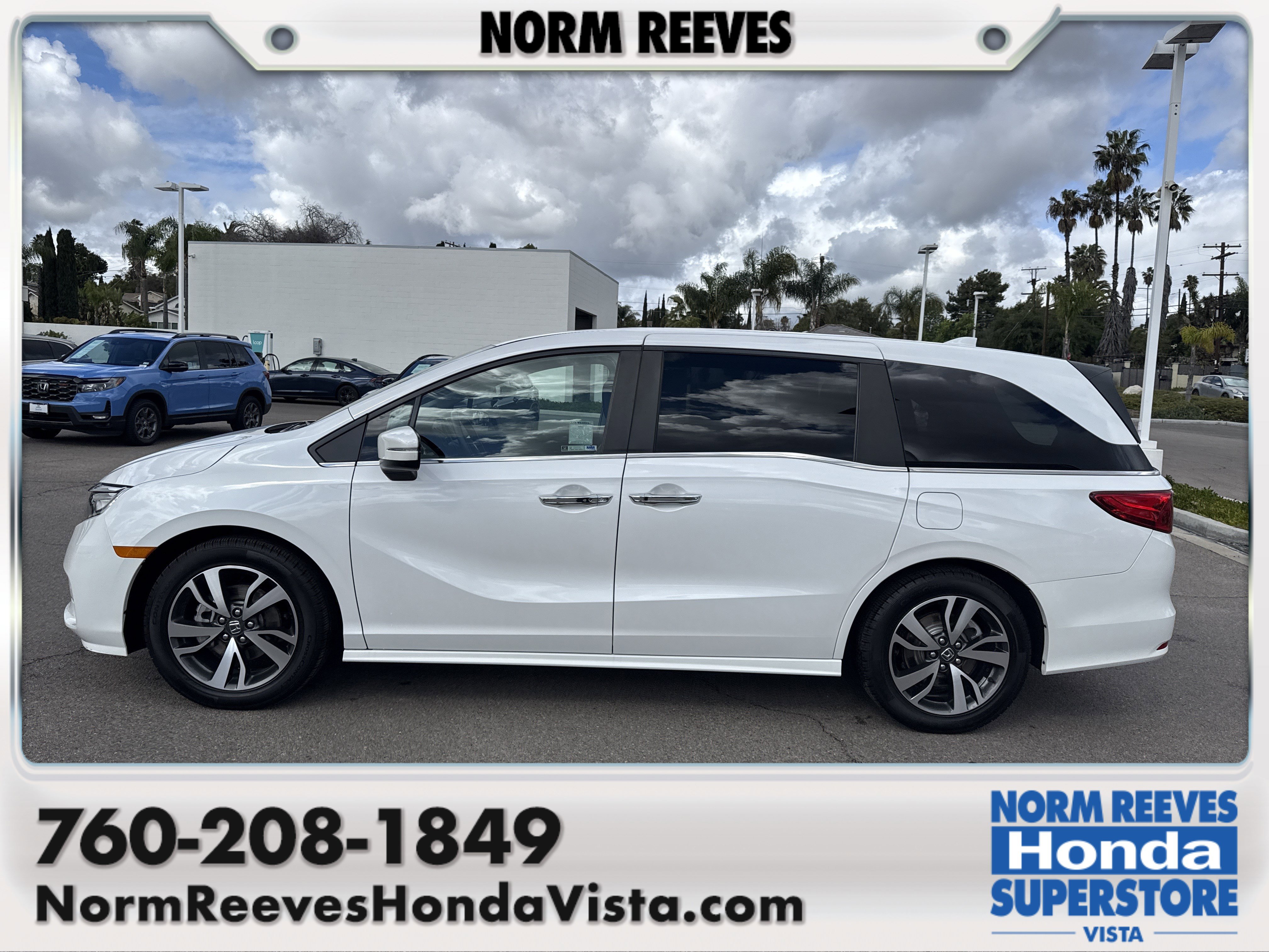 Certified 2024 Honda Odyssey Touring image 1
