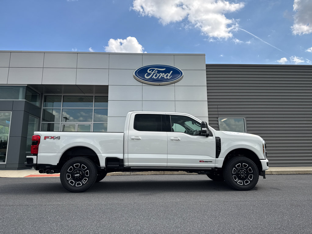 New 2026 Ford F250 Platinum AWD/4WD image 2