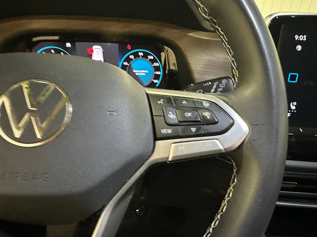 Used 2024 Volkswagen Atlas SE w/ Panoramic Sunroof Package AWD/4WD image 42