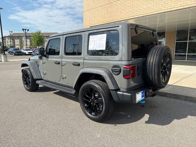Used 2022 Jeep Wrangler Unlimited Sahara w/ Cold Weather Group image 2