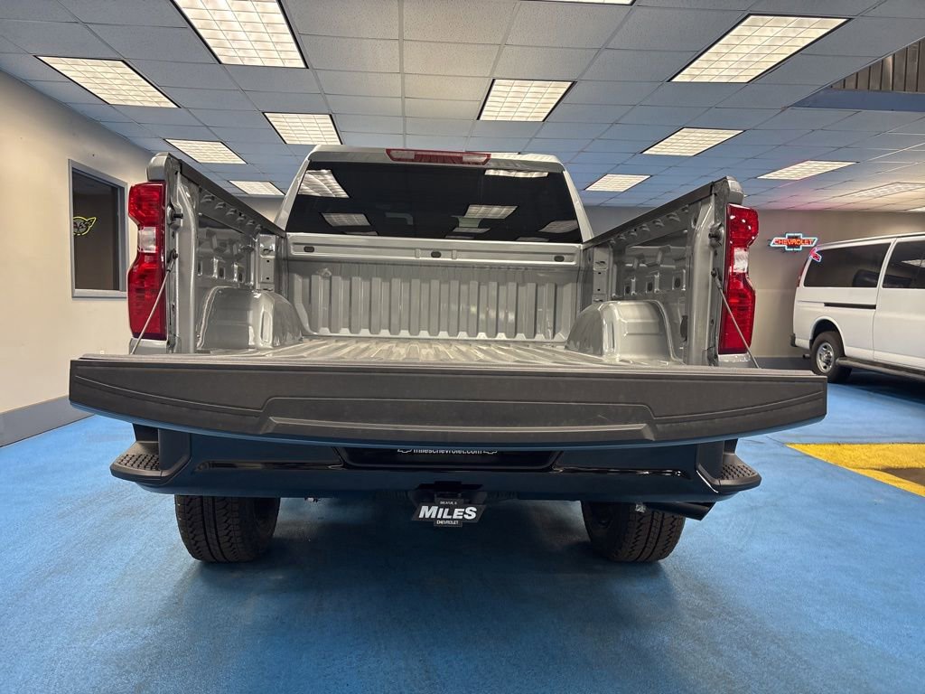New 2026 Chevrolet Silverado 1500 Custom Trail Boss w/ Turbomax Blackout Package image 8