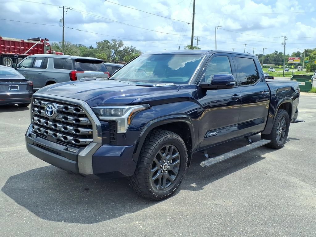 Used 2023 Toyota Tundra Platinum AWD/4WD image 3