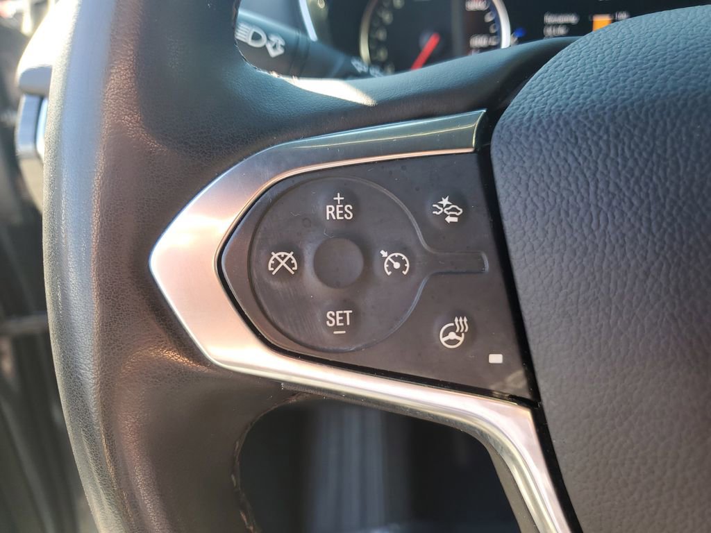 Used 2023 Chevrolet Traverse High Country image 33