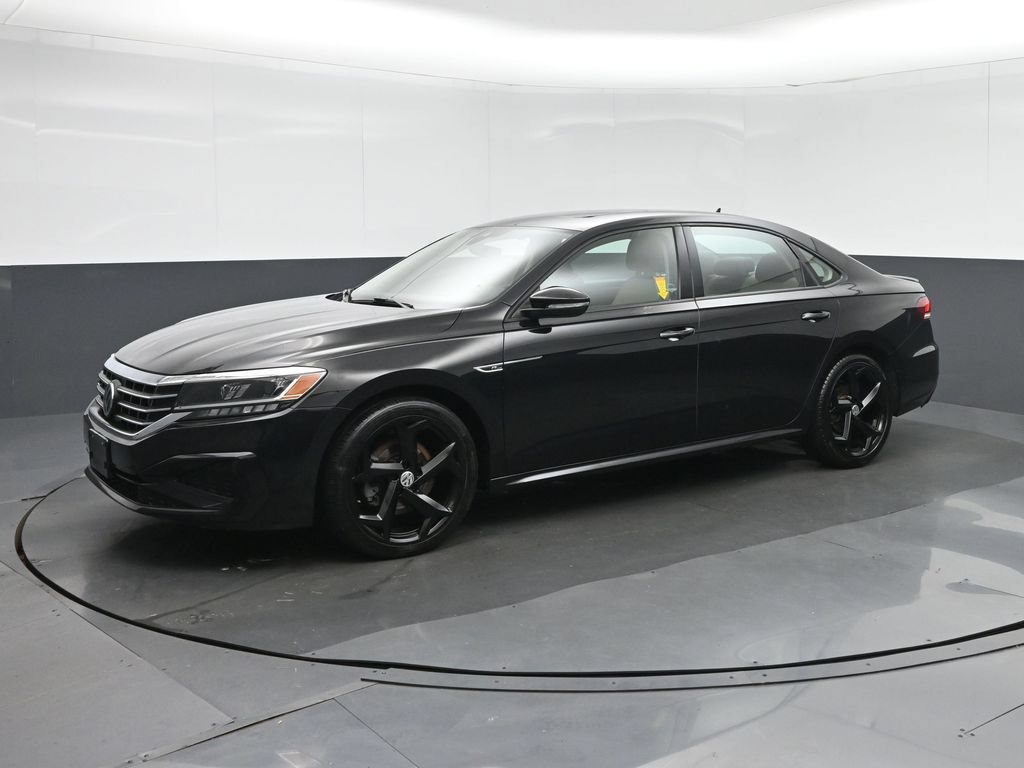 Used 2020 Volkswagen Passat 2.0T R-Line FWD image 3