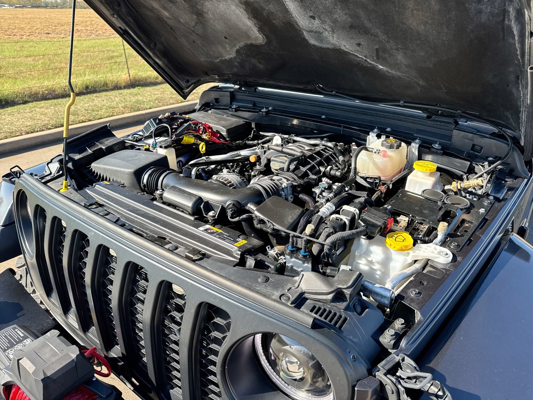 Used 2023 Jeep Gladiator Sport AWD/4WD image 27