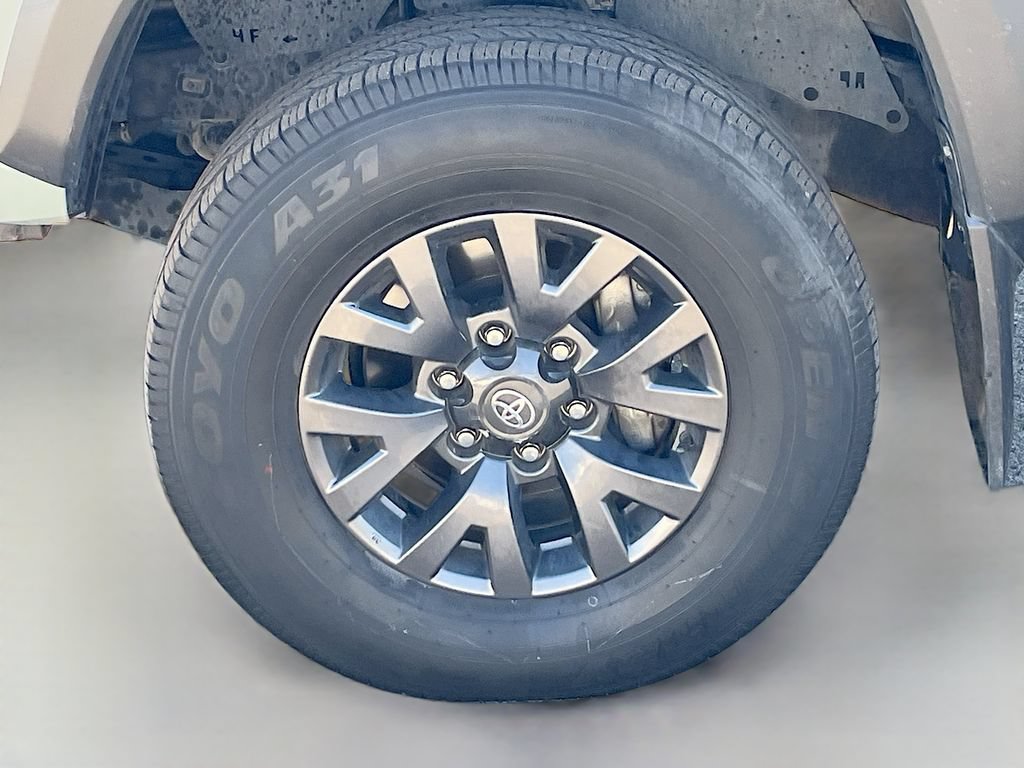 Used 2023 Toyota Tacoma TRD Off-Road AWD/4WD image 27