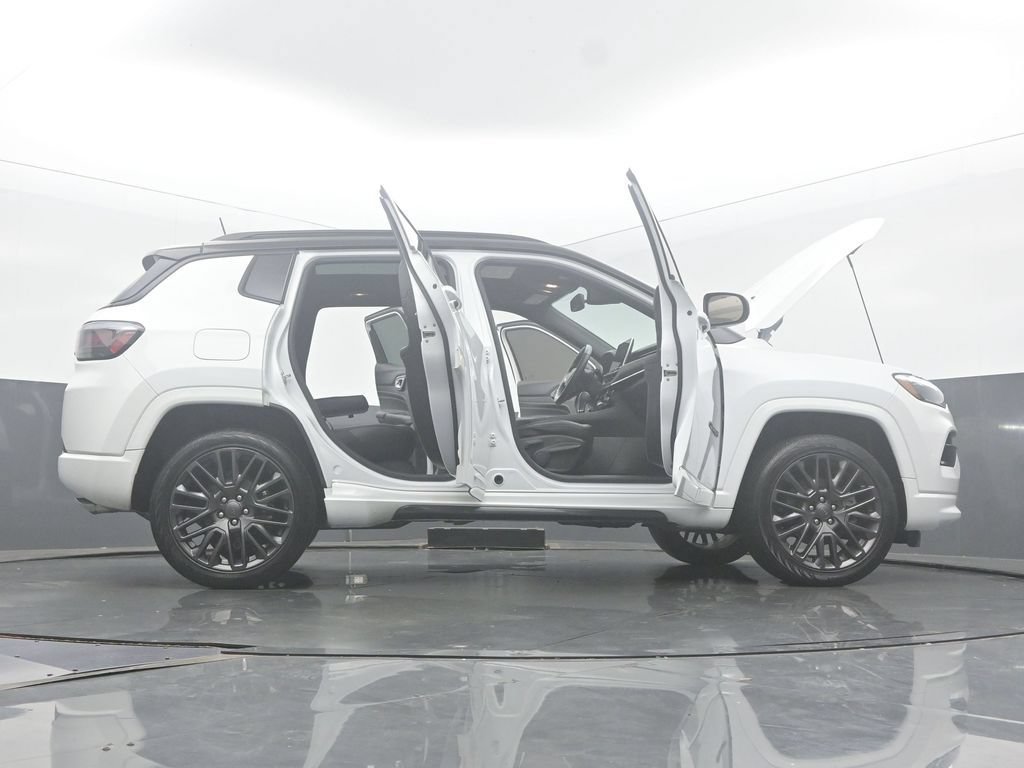 Used 2022 Jeep Compass High Altitude AWD/4WD image 61