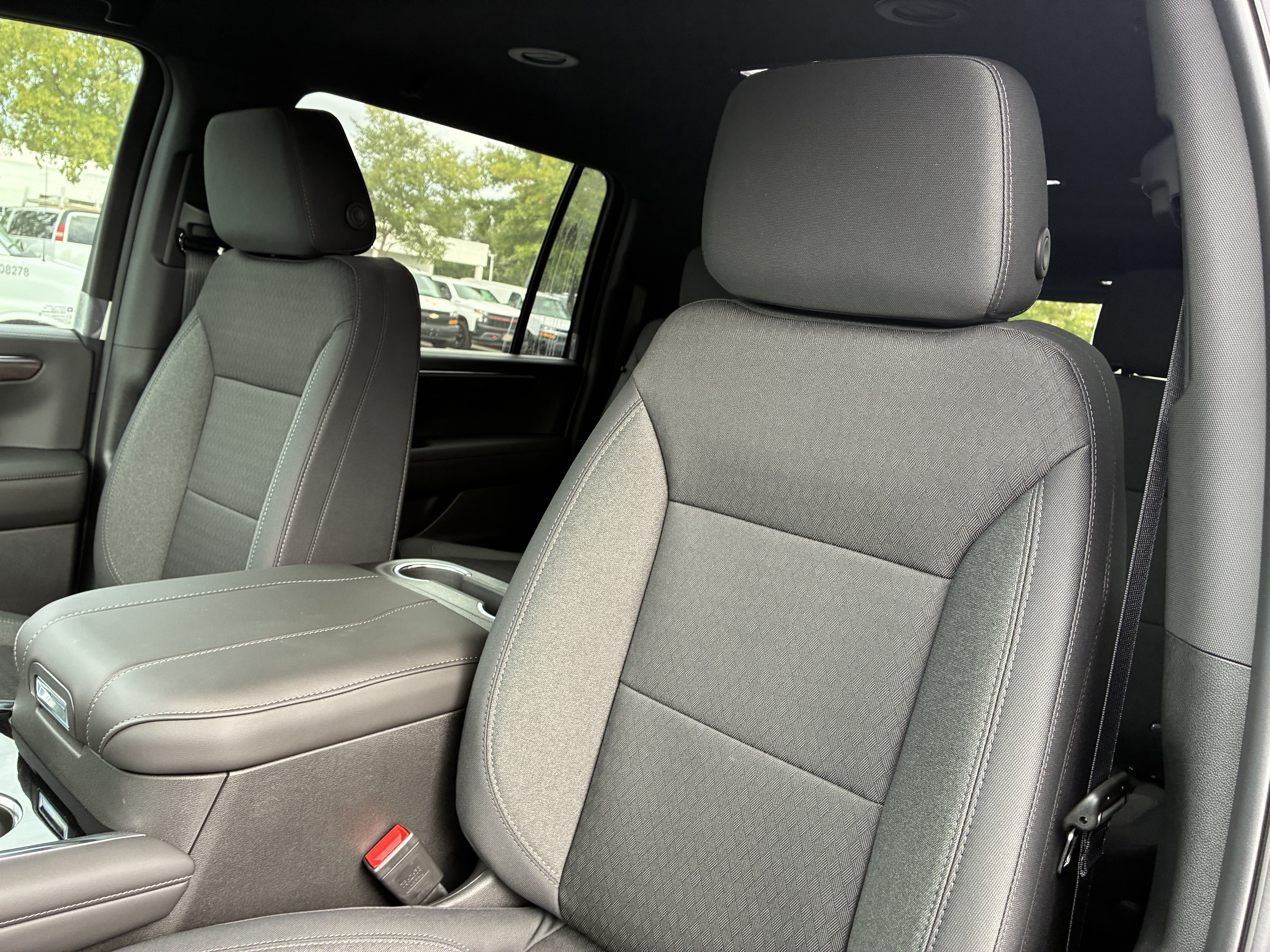 New 2027 Chevrolet Suburban LS w/ Max Trailering Package RWD image 20