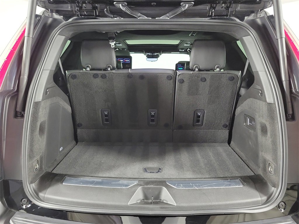 Used 2024 Cadillac Escalade V w/ Heavy-Duty Trailer Package image 8