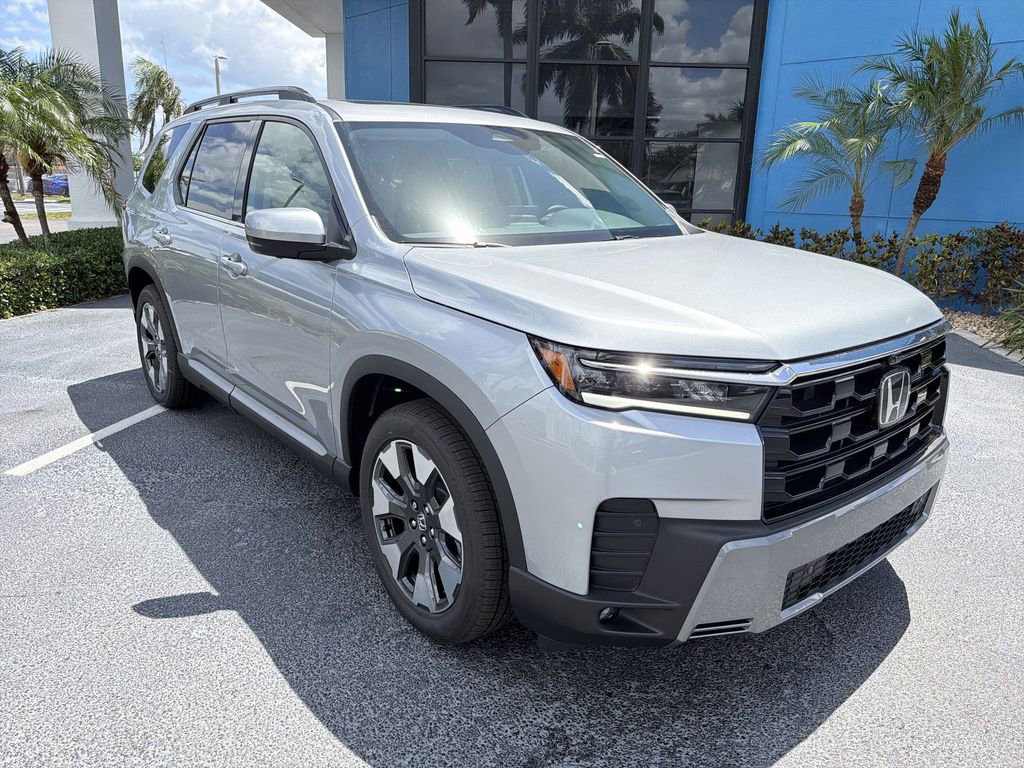 New 2026 Honda Pilot Touring image 18