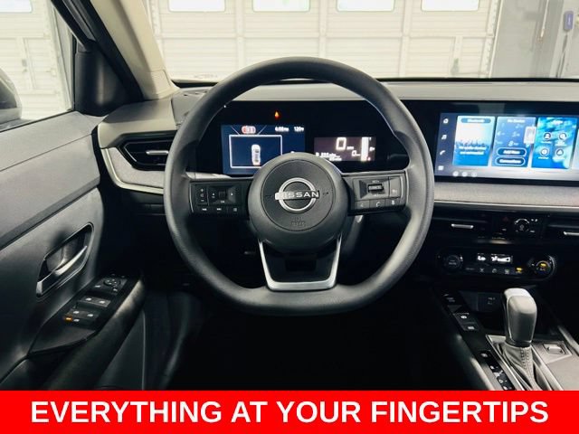 New 2026 Nissan Kicks SV FWD image 5