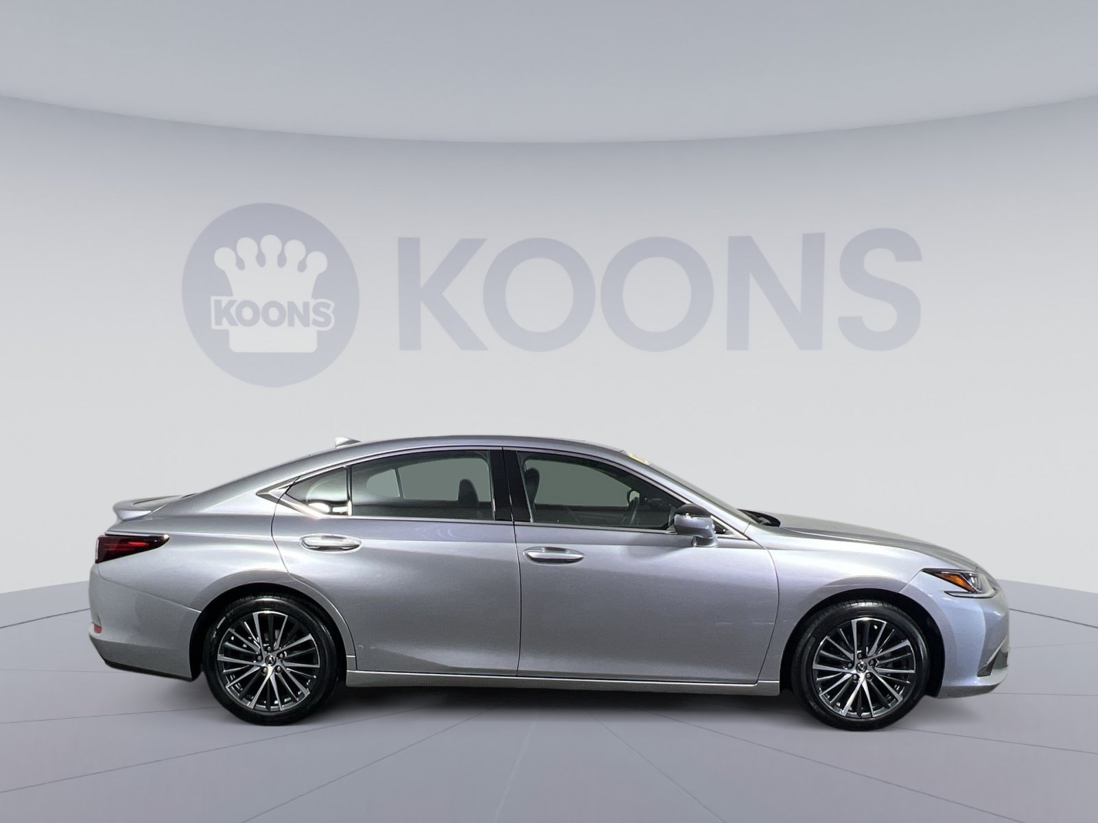 Used 2025 Lexus ES 350 w/ Premium Package FWD image 12