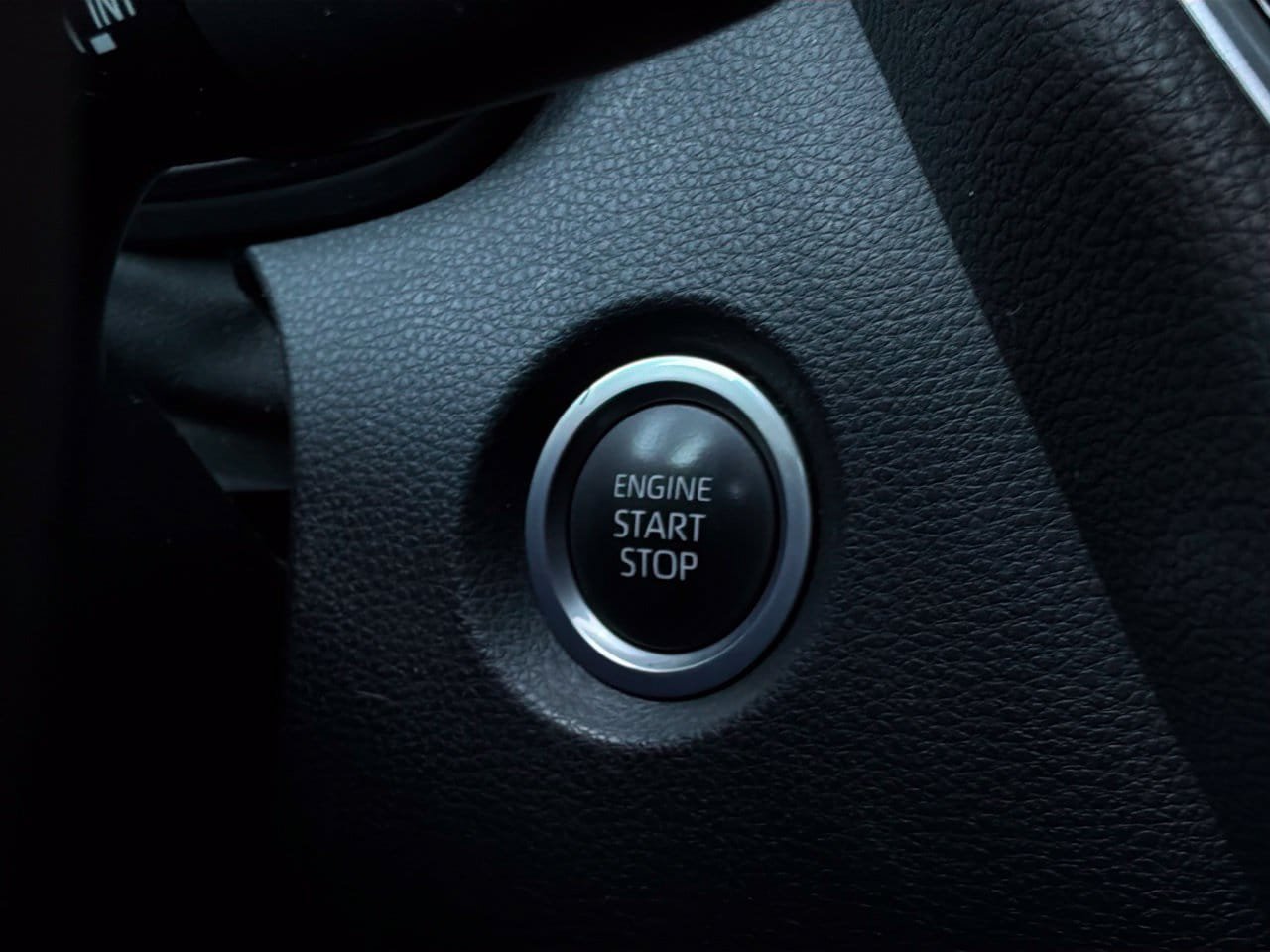 Used 2024 Toyota Corolla Sedan FWD image 29