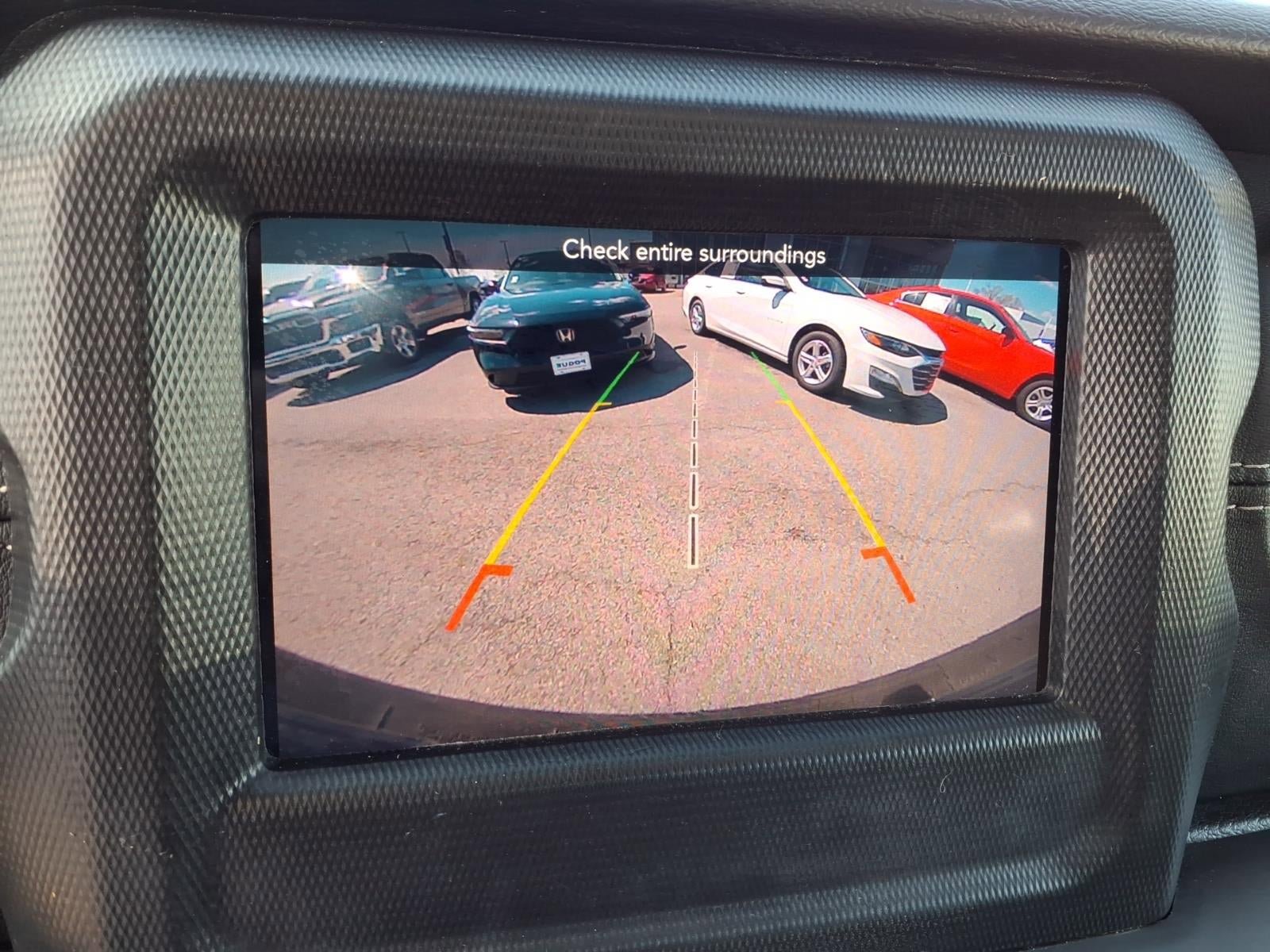 Used 2018 Jeep Wrangler Unlimited Sahara w/ Dual Top Group image 12