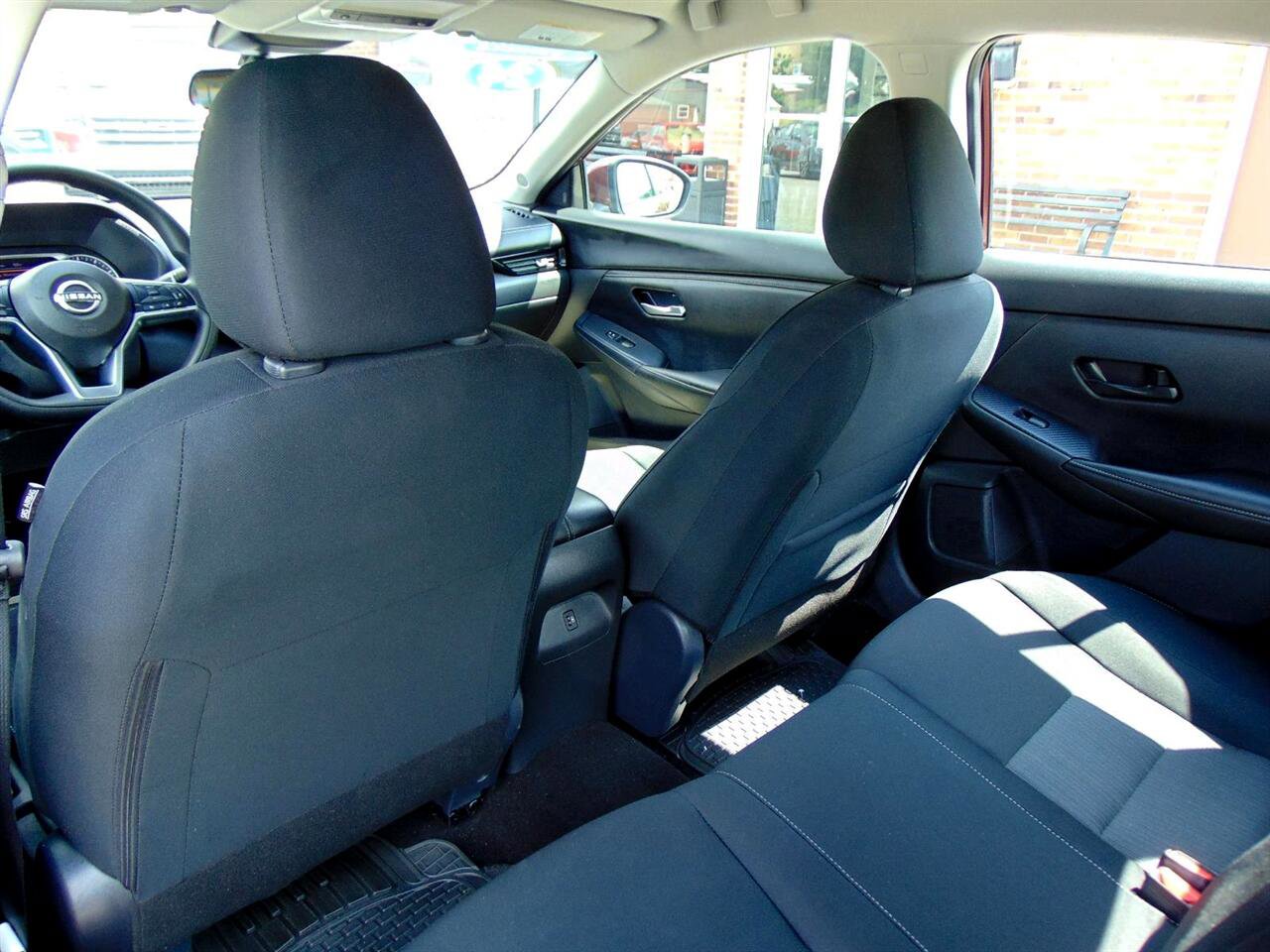 Used 2024 Nissan Sentra SV image 12